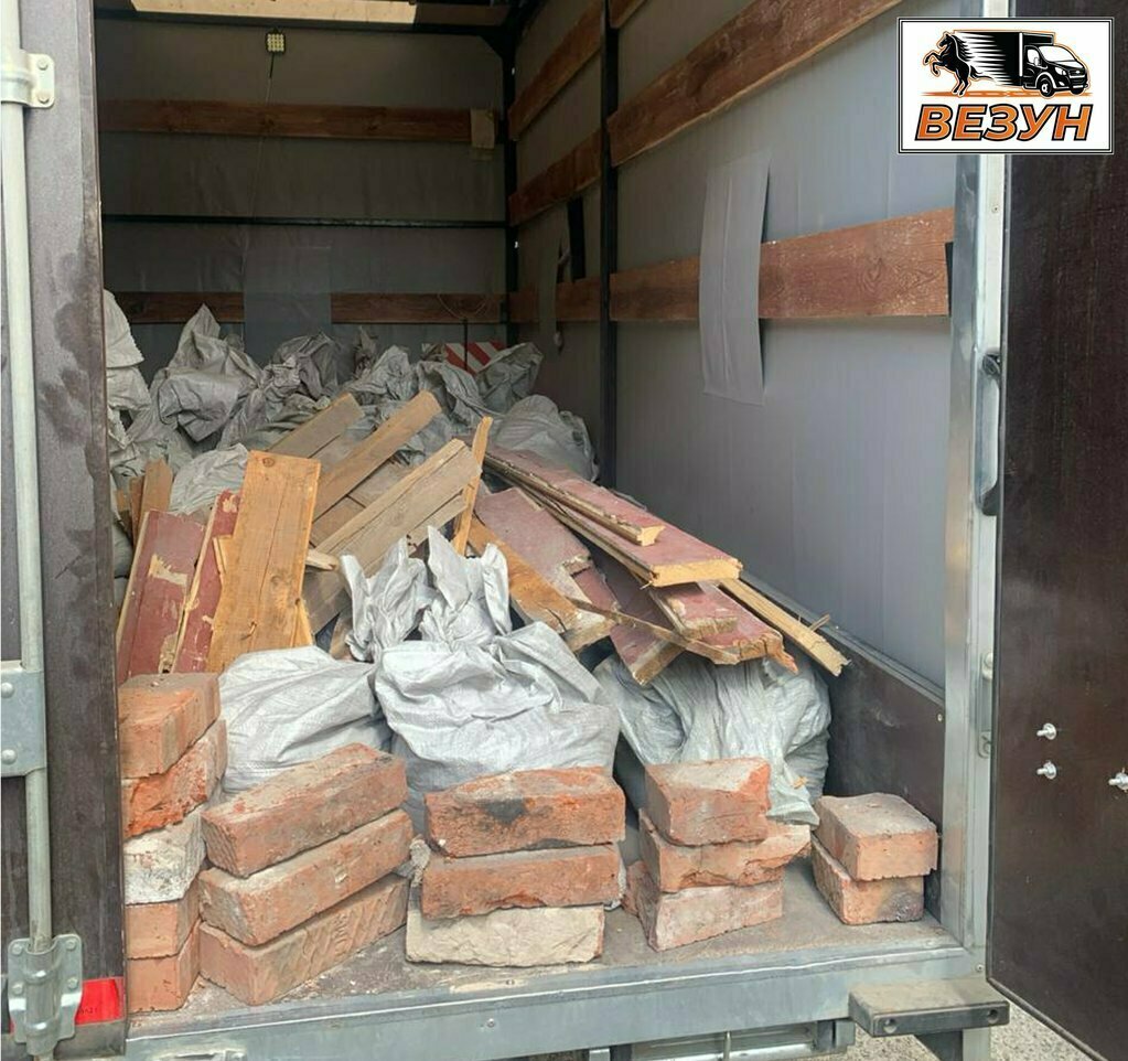 Вывоз строительного мусора на Газели в Томске с производство малого бизнеса — фото обломков до и после